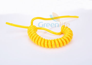 Il cavo elettrico arrotolato Tubbing luminoso dell'unità di elaborazione di giallo, Rope la progettazione girante arrotolata del cavo di cavo